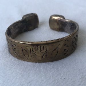 *Chunky Vintage Brass Bracelet with Detailing